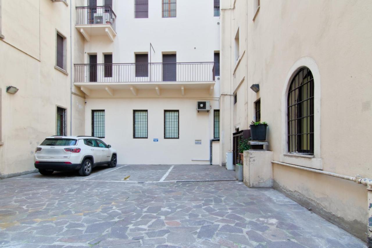 Residenza Bacco - Porta Nuova Apartment - Verona — Photos 1
